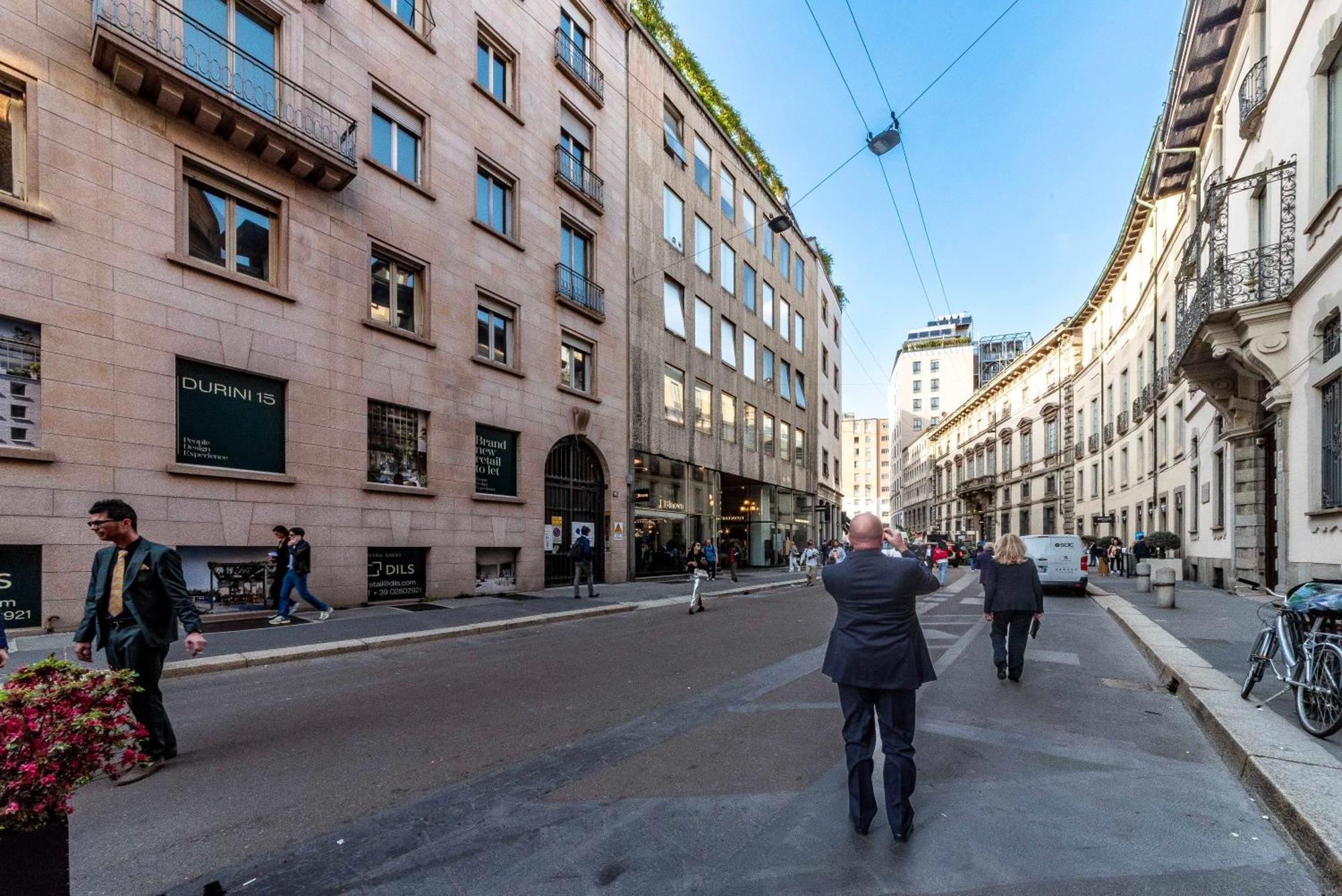 Dream Suites Milano San Babila Exterior photo
