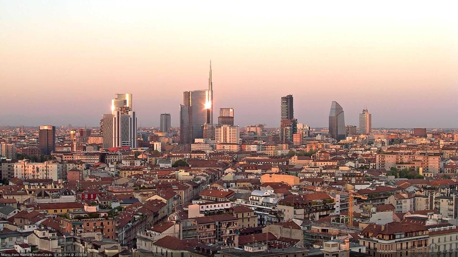 Dream Suites Milano San Babila Exterior photo
